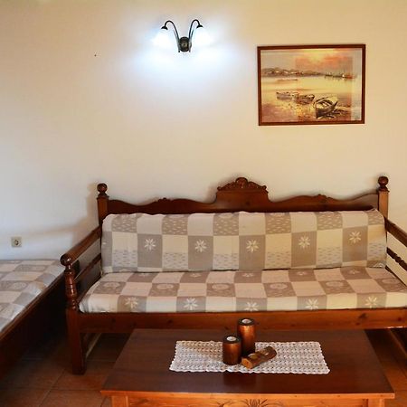 Plakalona Apartments Exopoli Екстер'єр фото