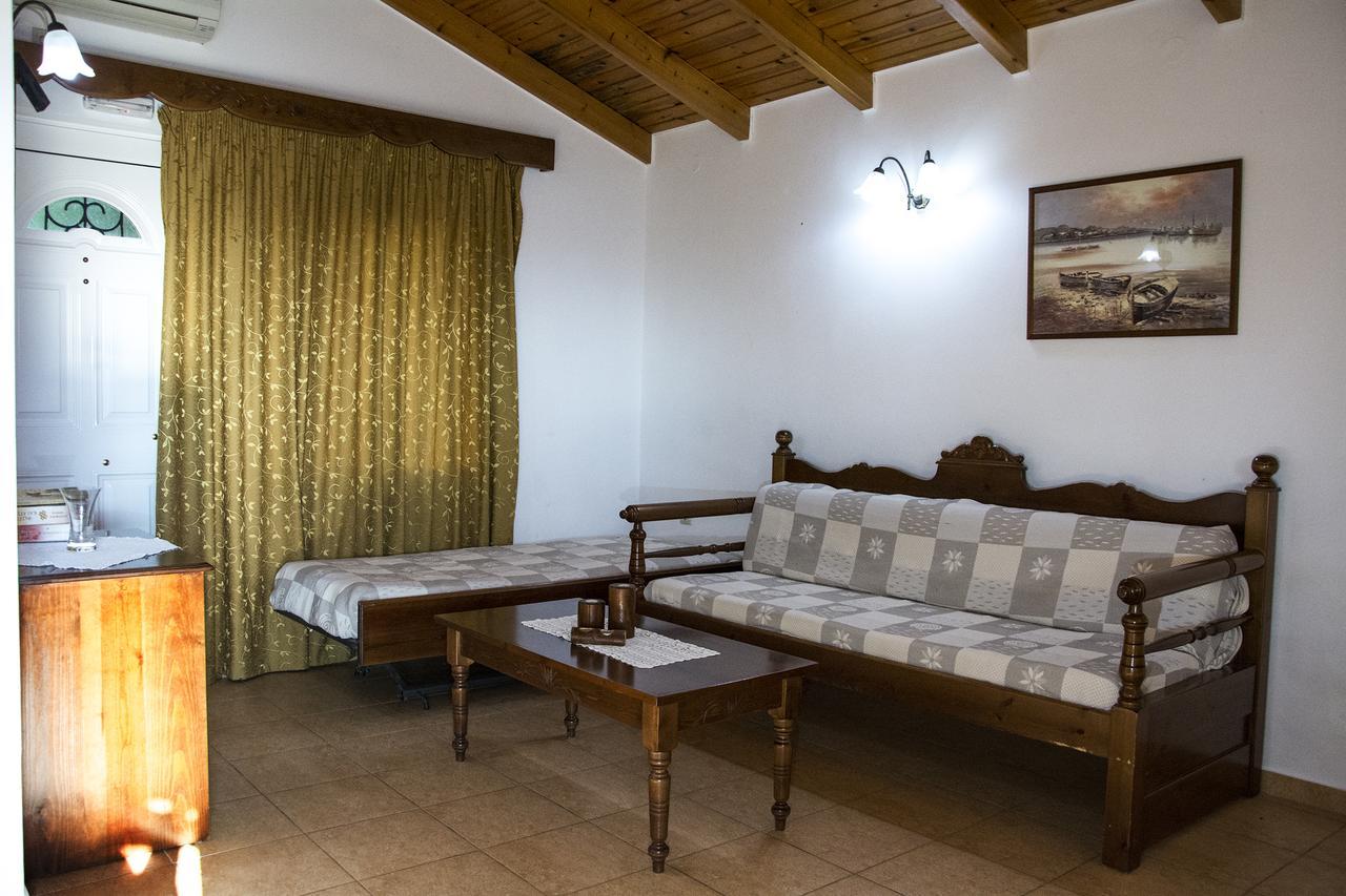 Plakalona Apartments Exopoli Екстер'єр фото