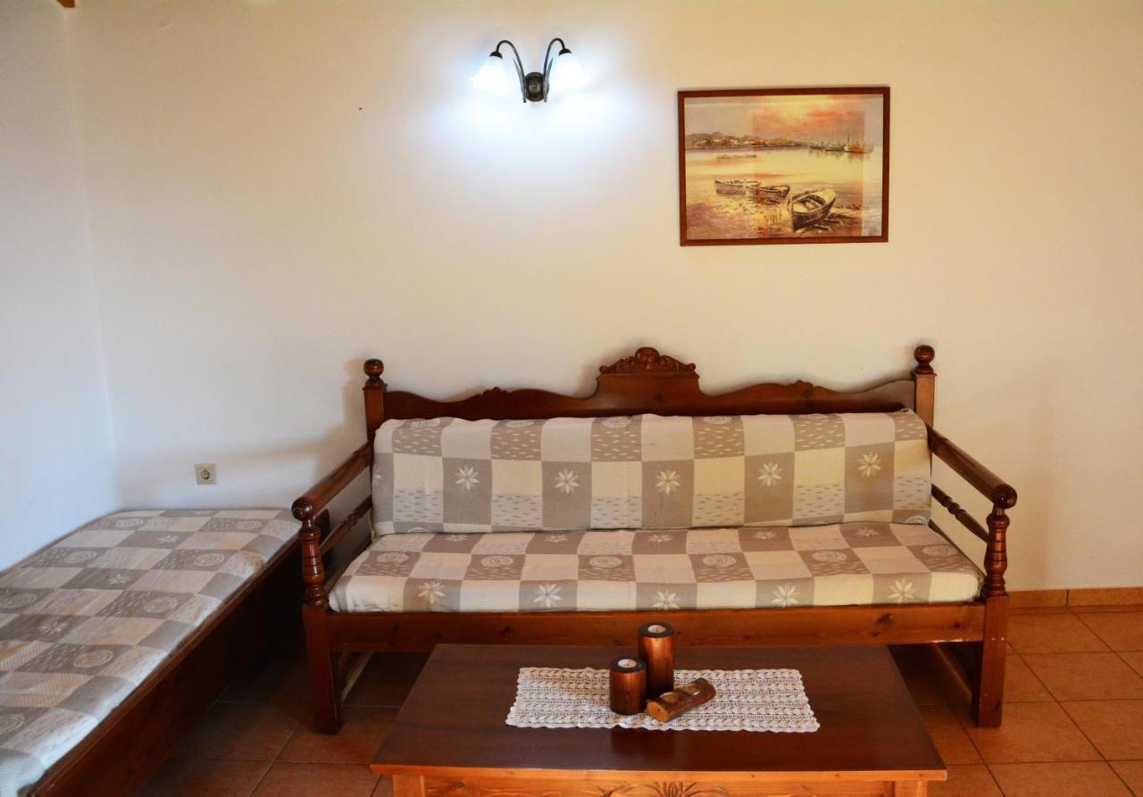 Plakalona Apartments Exopoli Екстер'єр фото