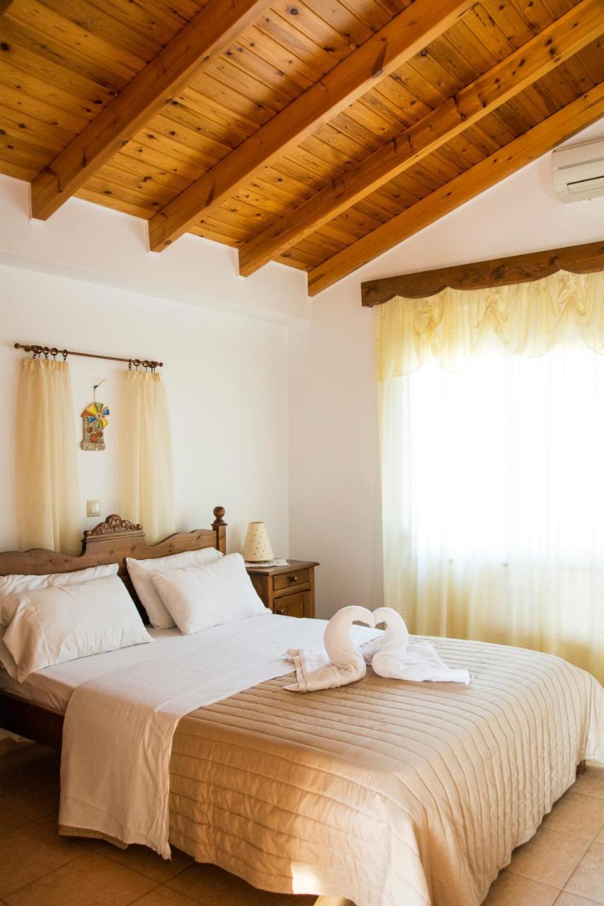 Plakalona Apartments Exopoli Екстер'єр фото